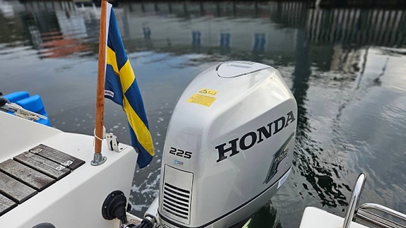 Ibiza 20 Touring med Honda 225hk från 2010 7 of 10