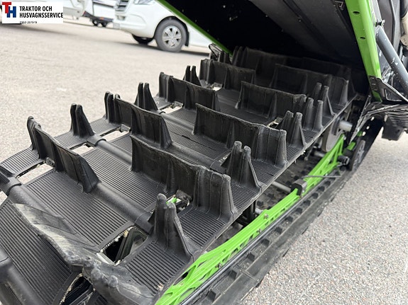 Arctic-cat Cat M 6000 med El-start, 1 ägare, i mycket fint skick 8 of 9