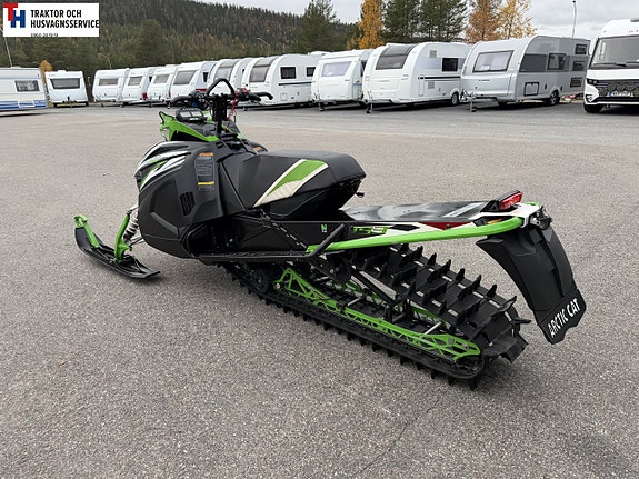Arctic-cat Cat M 6000 med El-start, 1 ägare, i mycket fint skick 5 of 9