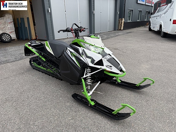 Arctic-cat Cat M 6000 med El-start, 1 ägare, i mycket fint skick