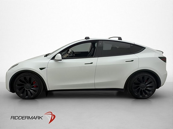 Tesla Model Y 5 of 30
