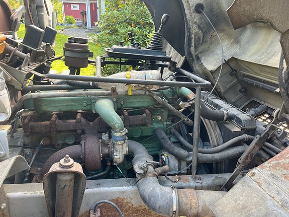 Volvo 6 of 7