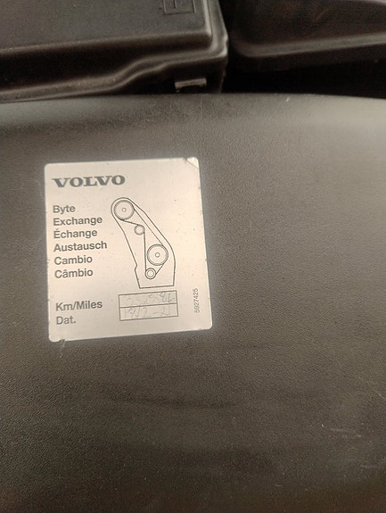 Volvo V70 18 of 27
