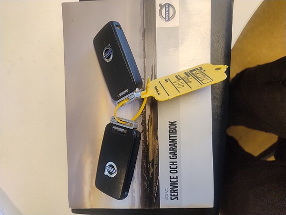 Volvo V70 19 of 27