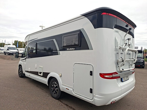 Hobby Optima Premium T65 GE, Långbäddar, Cykelställ, Solcell 3 of 16
