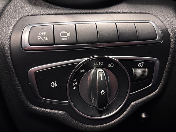 Mercedes-Benz GLC250 d 13 of 18