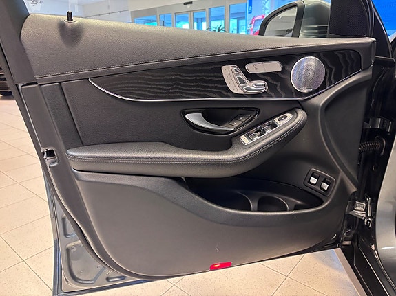 Mercedes-Benz GLC250 d 12 of 18