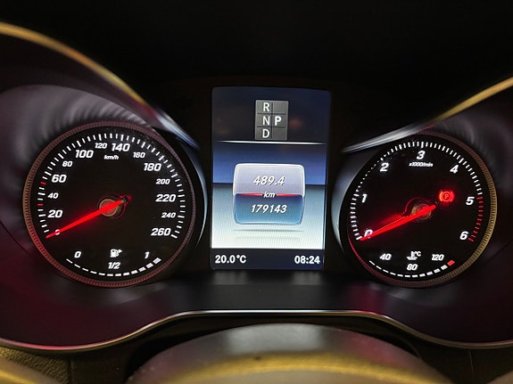 Mercedes-Benz GLC250 d 15 of 18