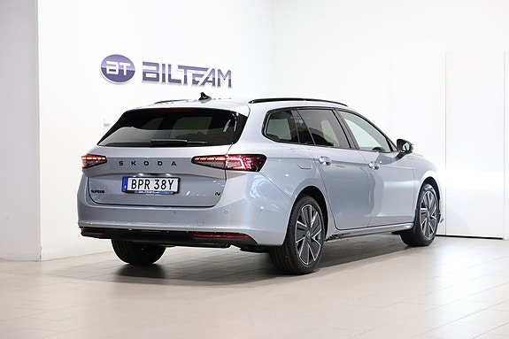 Skoda Superb 3 of 24