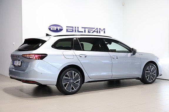 Skoda Superb 4 of 24