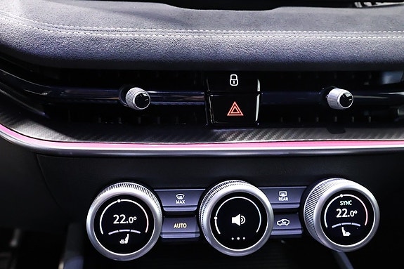 Skoda Superb 17 of 24
