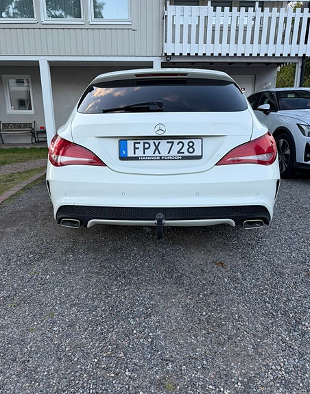 Mercedes-Benz CLA200 6 of 12