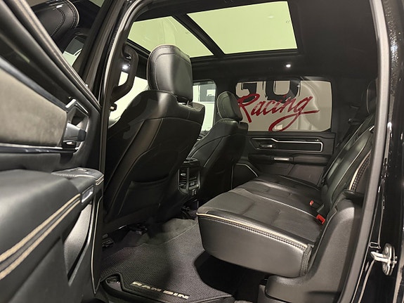 Dodge RAM 18 of 19