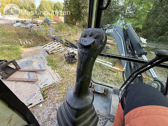 Terex TC60 19 of 27