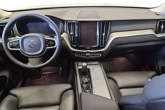 Volvo XC60 13 of 29
