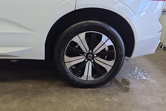 Volvo XC60 28 of 29