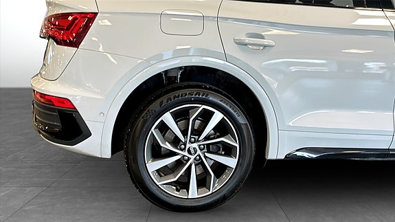 Audi Q5 9 of 9