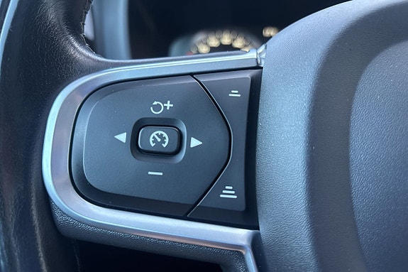 Volvo XC60 21 of 27