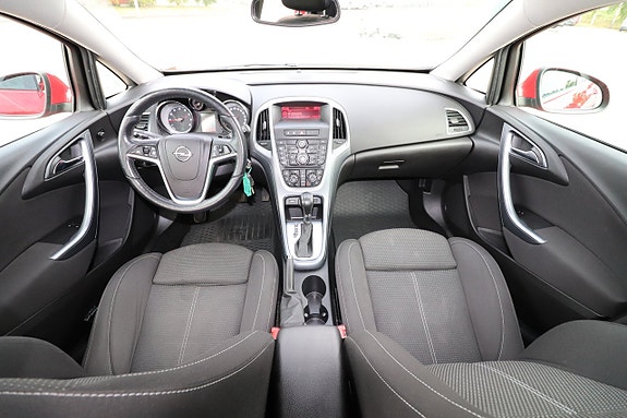 Opel Astra 13 of 21