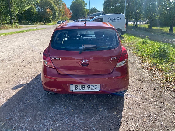 Hyundai i20 3 of 4