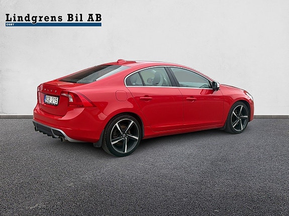 Volvo S60 3 of 16