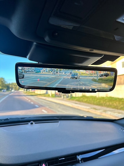Land Rover Discovery Sport 5 of 9
