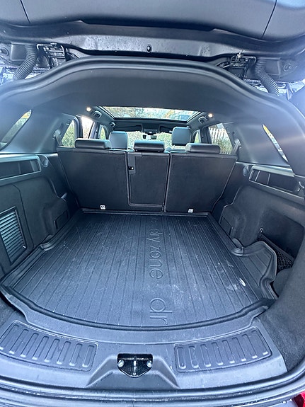 Land Rover Discovery Sport 9 of 9