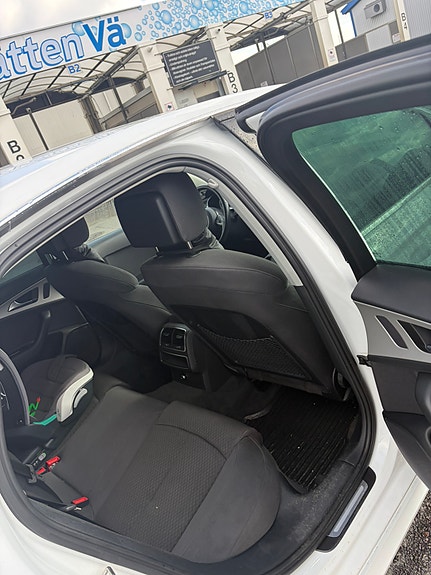 Audi A6 10 of 10