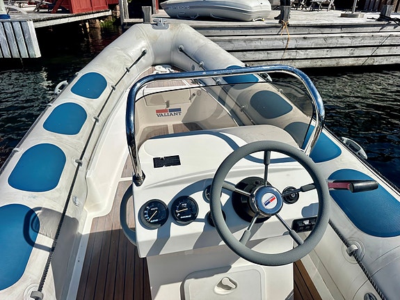 Valiant 570 RIB med Mercury 90 Optimax – höstpris 79 000 kr! 3 of 3