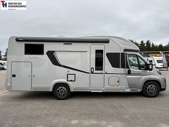 Adria MATRIX SUPREME 670 SL 140HP HD 43H 8 of 21