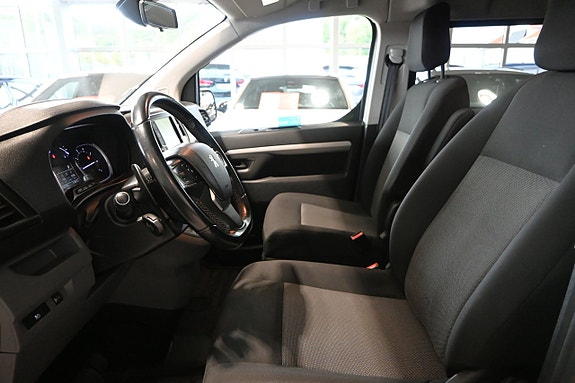 Peugeot Expert 8 of 24