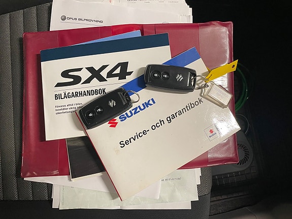Suzuki SX4 10 of 30