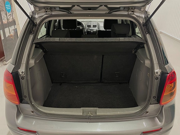 Suzuki SX4 14 of 30