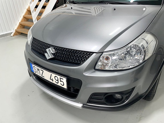 Suzuki SX4 6 of 30