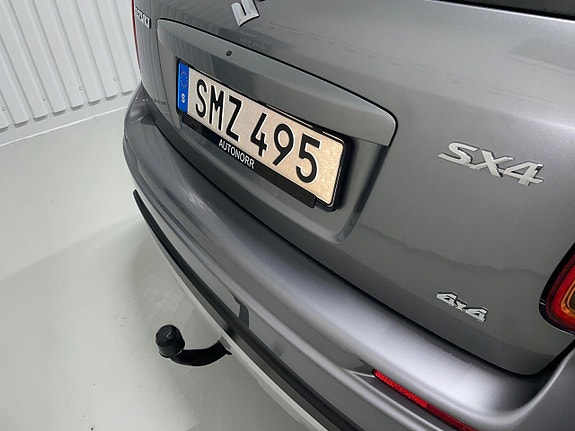 Suzuki SX4 8 of 30