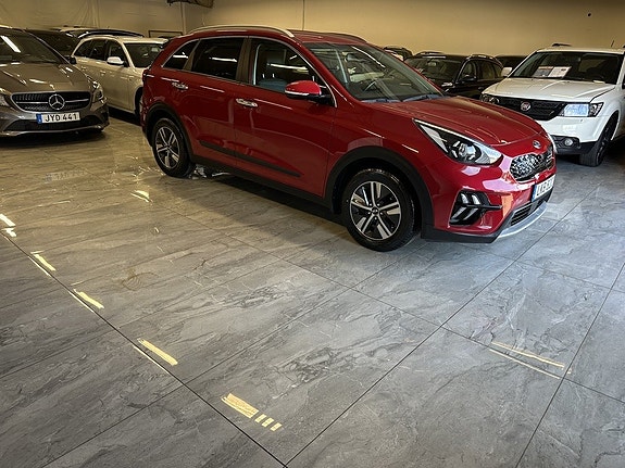 Kia Niro 2 of 22