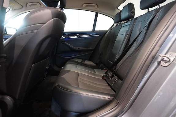 BMW 530e 6 of 13