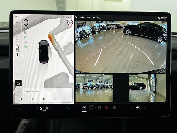Tesla Model 3 20 of 26