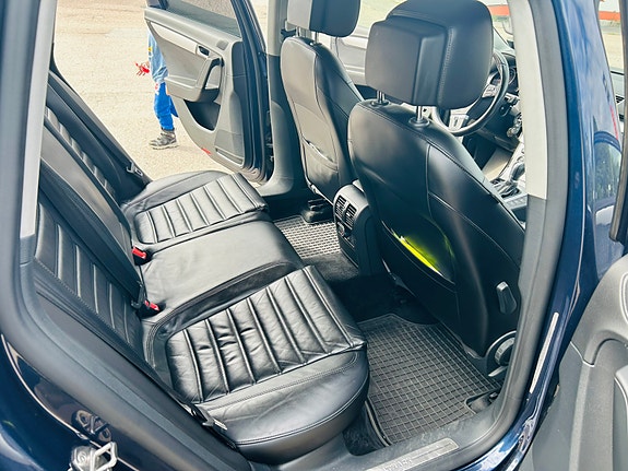 Volkswagen Passat Alltrack 10 of 10