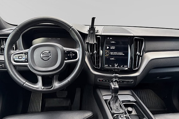 Volvo XC60 9 of 25