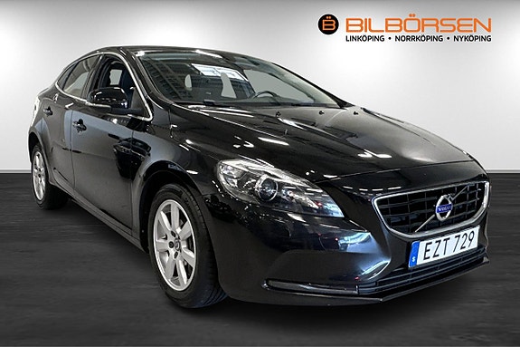 Volvo V40 3 of 19