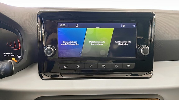 Seat Arona 9 of 13