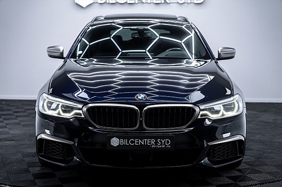 BMW M550d 5 of 27