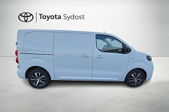 Toyota Proace 10 of 12