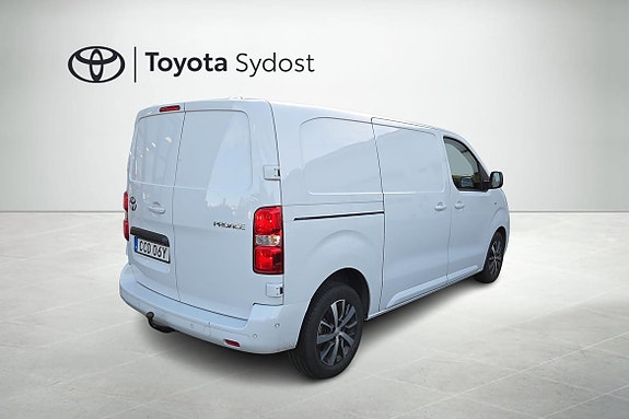 Toyota Proace 2 of 12