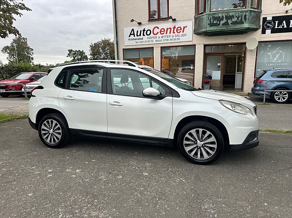 Peugeot 2008 2 of 11