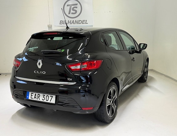 Renault Clio 3 of 12