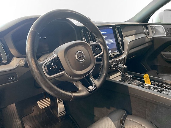 Volvo XC60 7 of 14