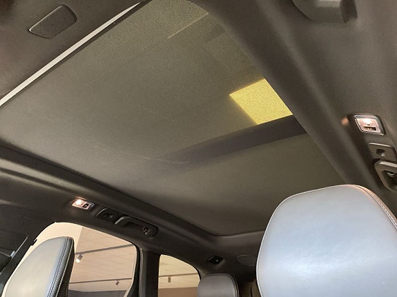 Volvo XC60 14 of 14