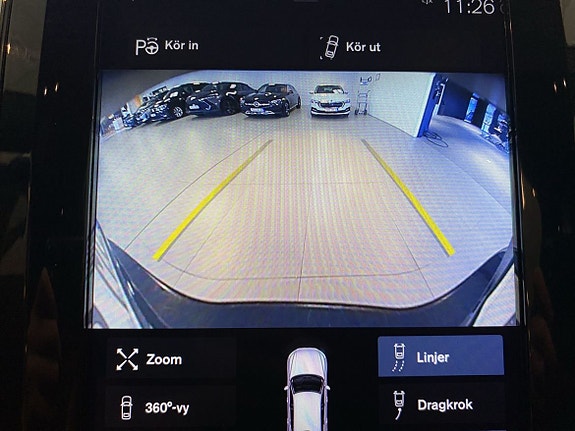 Volvo XC60 13 of 14